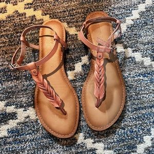 Old Navy Size 10 Pink Sandals